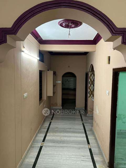 2 BHK House for Rent  In A1 Car Wash