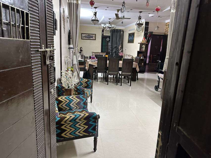 3 BHK Flat In D 23 Rajouri Garden For Sale  In Block D, Rajouri Garden