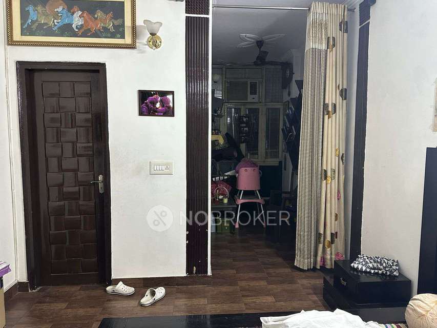 3 BHK Flat In D 23 Rajouri Garden For Sale  In Block D, Rajouri Garden