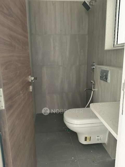 2 BHK Flat In Sandu Sanskar For Sale  In Ghatkopar West