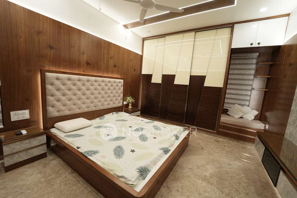 4+ BHK Flat For Sale  In Chandapura