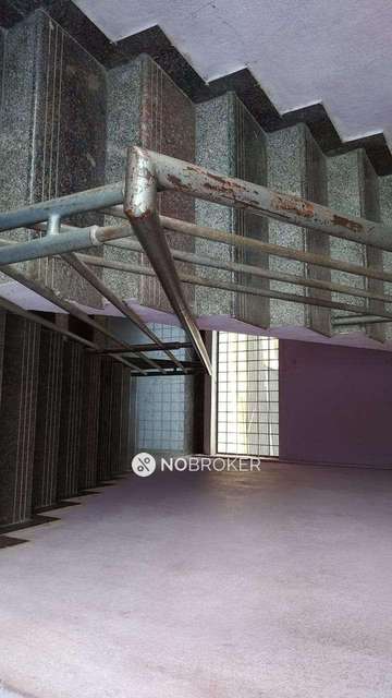 4+ BHK Flat In Standalone Building  For Sale  In Singapura