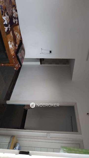 4+ BHK Flat In Standalone Building  For Sale  In Singapura