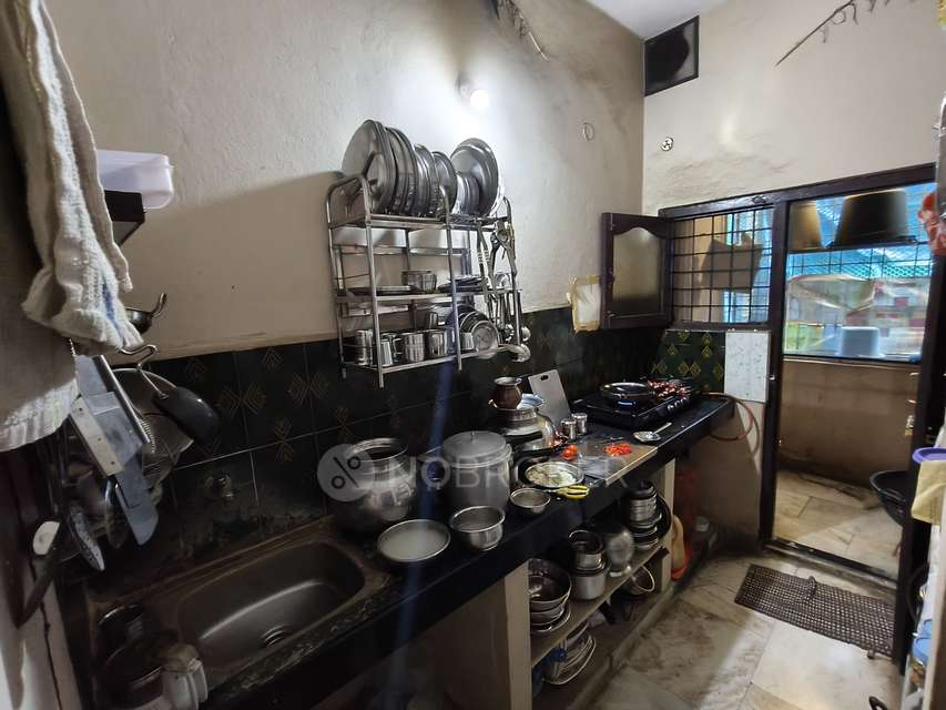 2 BHK Flat In Sj Nilayam For Sale  In Manikonda 