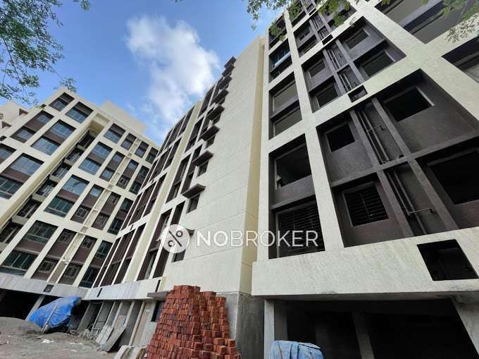 1 BHK Flat In Hubtown Palmrose B For Sale  In Andheri East