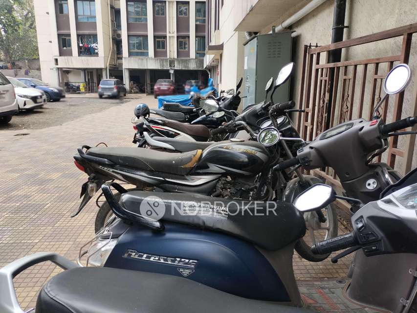 1 BHK Flat In Hubtown Palmrose B For Sale  In Andheri East