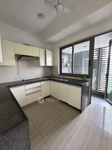 3 BHK Flat In Wadhwa The Address For Sale  In Ghatkopar West