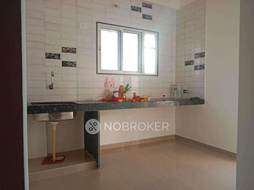 2 BHK Flat In Shree Apartment Phase -9 Manjari Budruk For Sale  In  Manjri