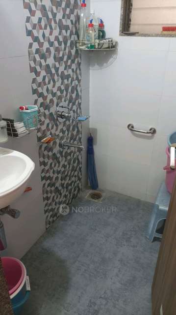 1 BHK Flat In Aniket Society. For Sale  In Ville Parle