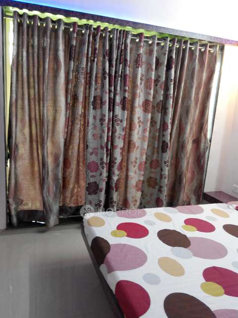 2 BHK Flat In Blueberry Chs Ltd, Malad West For Sale  In Jankalyan Nagar