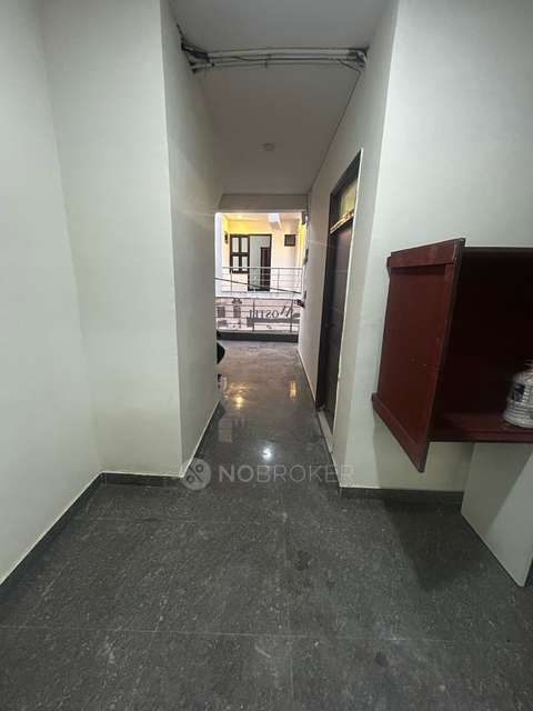 PG for Boys in Sector 101