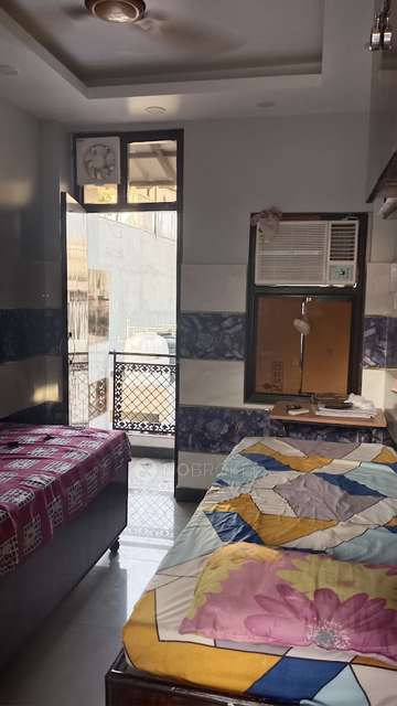 PG for Boys in Shakarpur