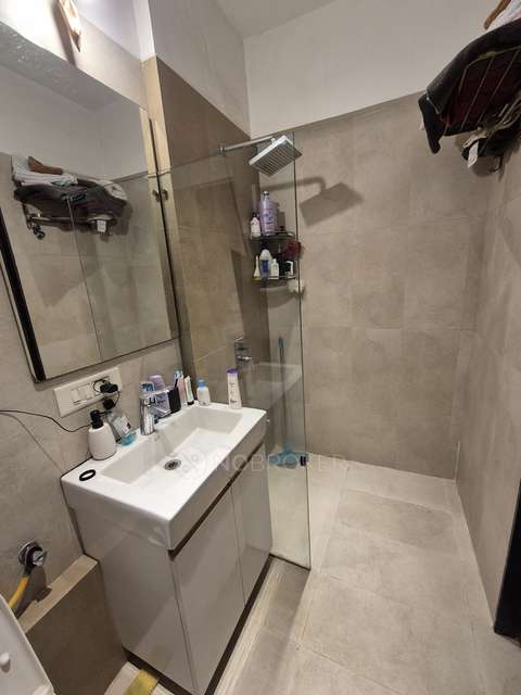 3 BHK Flat In Runwal Symphony For Sale  In Santacruz East