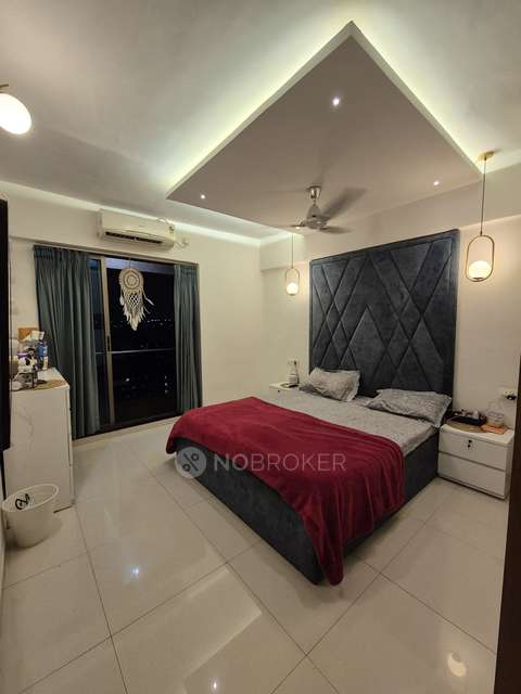 3 BHK Flat In Runwal Symphony For Sale  In Santacruz East