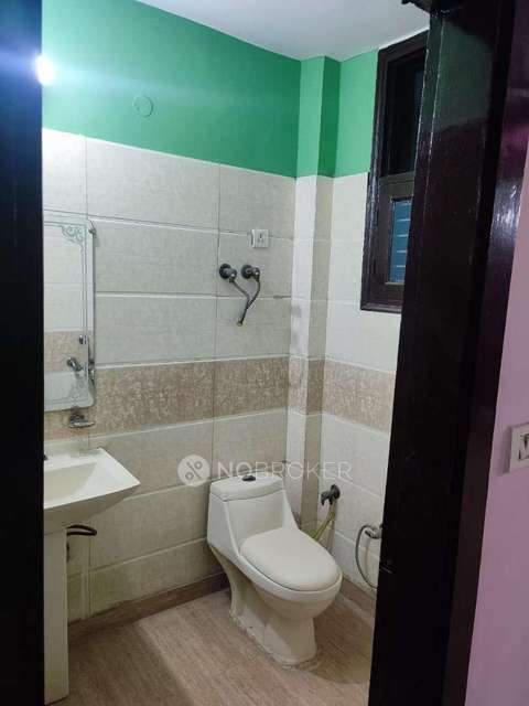 1 BHK Flat For Sale  In Indirapuram
