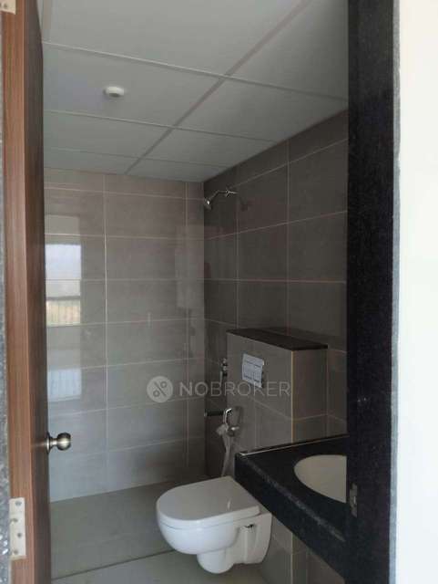 2 BHK Flat In Shapoorji Pallonji Sensorium For Sale  In Hinjewadi