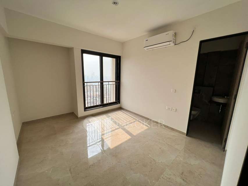 2 BHK Flat In Aaradhya Highpark Park, Dahisar East For Sale  In Dahisar East