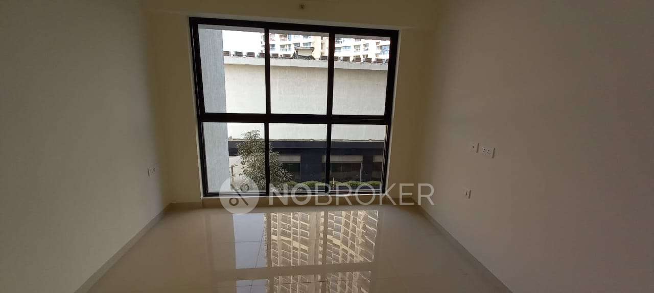 2 BHK Flat In Lodha Woods, Kandivali East For Sale  In Kandivali East