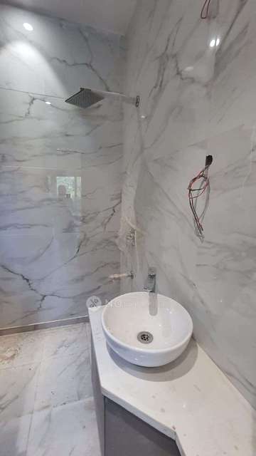 3 BHK Flat In Standalone Building   For Sale  In Malviya Nagar