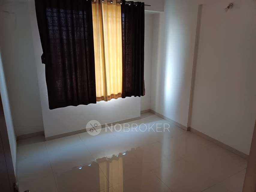2 BHK Flat In Mainland Valencia For Sale  In Wagholi