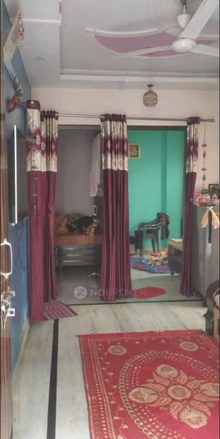 2 BHK Flat In Janata Flat  For Sale  In Paschim Puri
