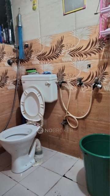 PG for Boys in Masandevi Building, Versova Bus Stop