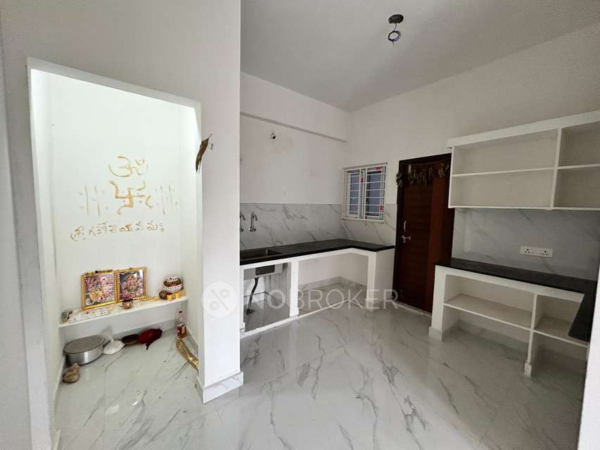 2 BHK Flat In Vasista Royal Heights, Gundlapochampally For Sale  In Gundlapochampally