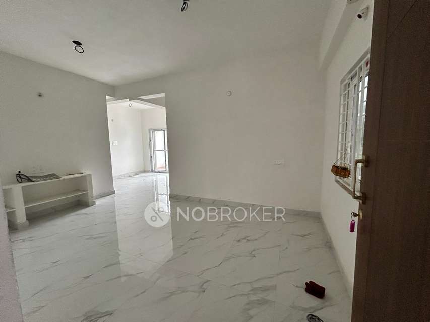 2 BHK Flat In Vasista Royal Heights, Gundlapochampally For Sale  In Gundlapochampally