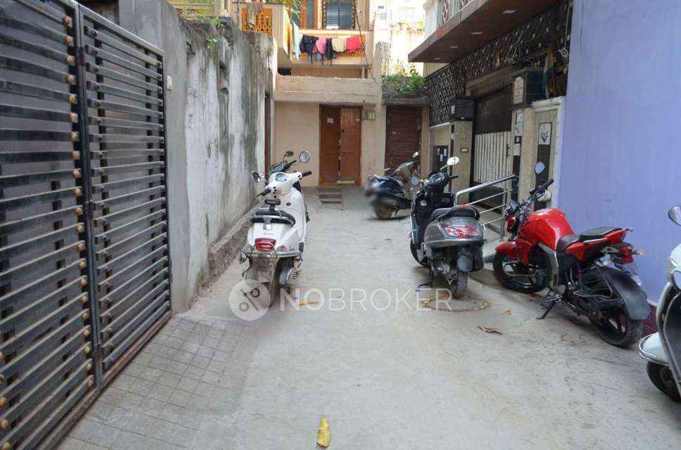 4+ BHK House For Sale  In Vittalwadi, Narayanguda