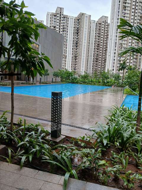2 BHK Flat In Kalpataru Immensa, Thane  For Sale  In Thane 