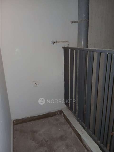 2 BHK Flat In Kalpataru Immensa, Thane  For Sale  In Thane 