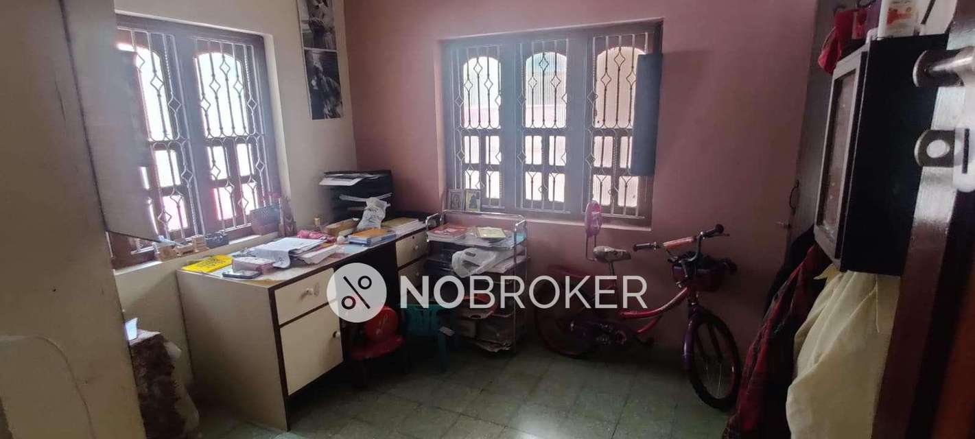 3 BHK Flat In Basaveshwara Nilaya For Sale  In Subramanyapura