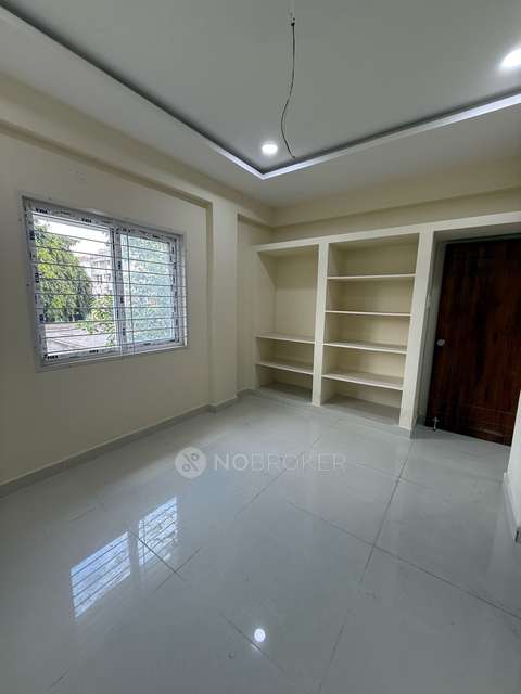 3 BHK Flat In Mr?s Lakshmi Nivas For Sale  In Lakshmi Nivas