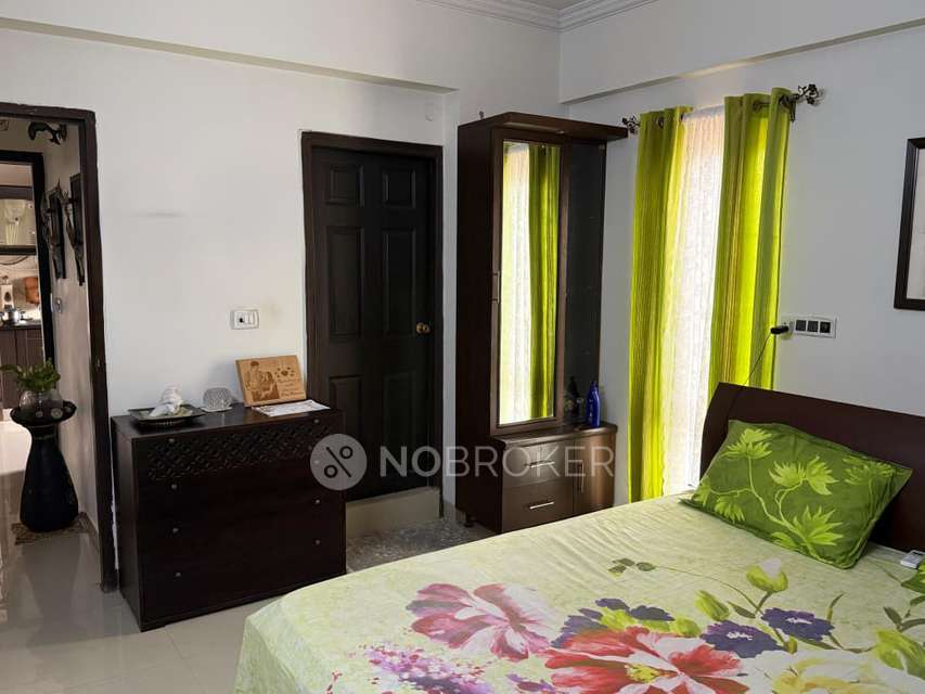 3 BHK Flat In Ark Towers For Sale  In Miyapur