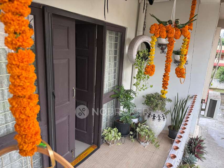 3 BHK Flat In Ark Towers For Sale  In Miyapur