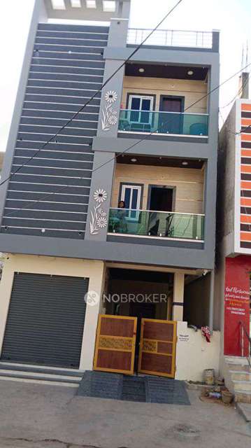 1 RK Flat In Standalone Builidng  for Rent  In Balaji Nagar