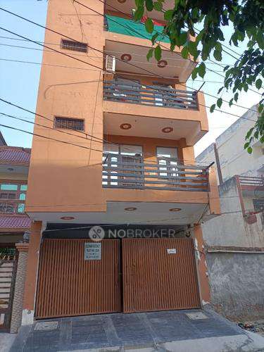 3 BHK Flat In Standalone Building  For Sale  In New Palam Vihar