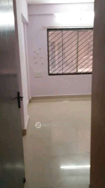 2 BHK Flat In Shravanthi Gardens For Sale  In J. P. Nagar