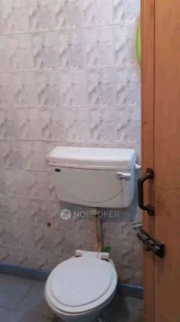 2 BHK Flat In Shravanthi Gardens For Sale  In J. P. Nagar