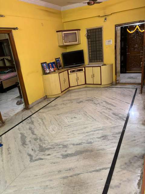 2 BHK Flat In Lakshmi Nivasam For Sale  In Vijay Nagar Colony, Masab Tank