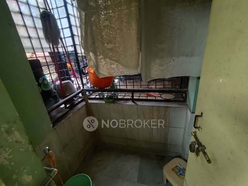 2 BHK Flat In Lakshmi Nivasam For Sale  In Vijay Nagar Colony, Masab Tank