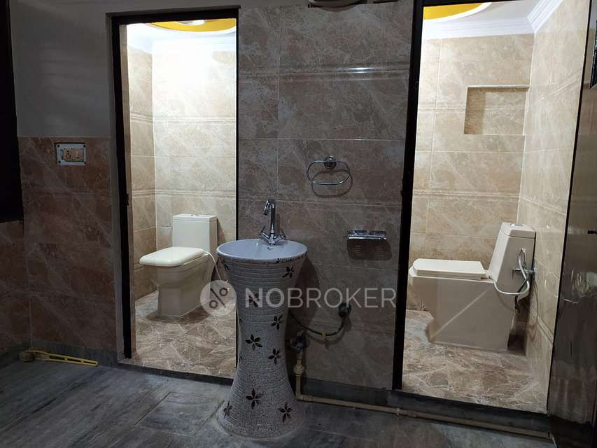 3 BHK Flat In Standalone Building  for Rent  In Indirapuram