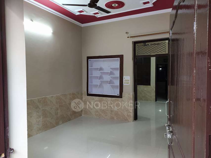 3 BHK Flat In Standalone Building  for Rent  In Indirapuram
