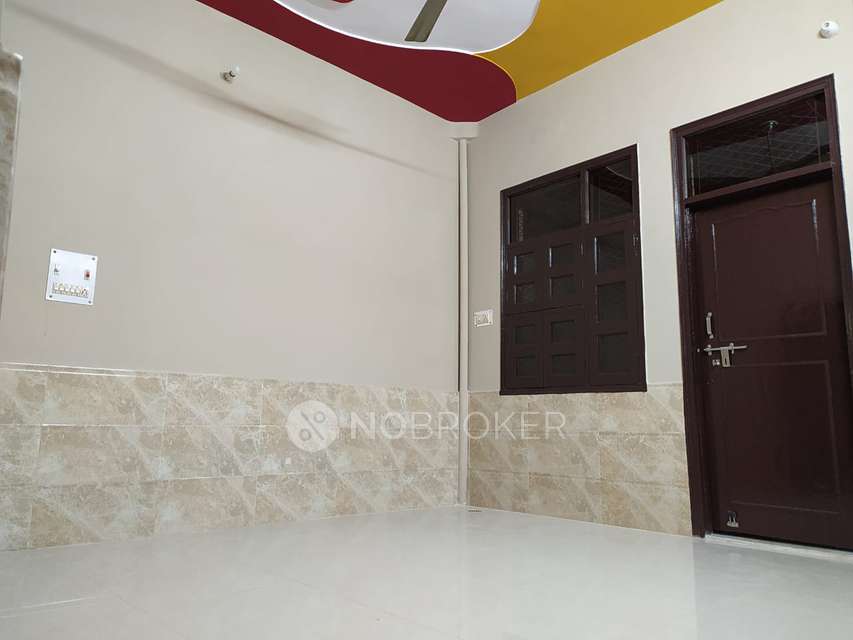 3 BHK Flat In Standalone Building  for Rent  In Indirapuram