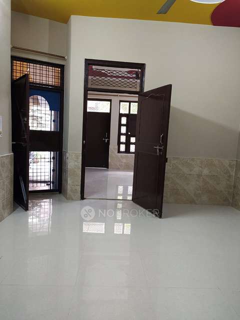 3 BHK Flat In Standalone Building  for Rent  In Indirapuram