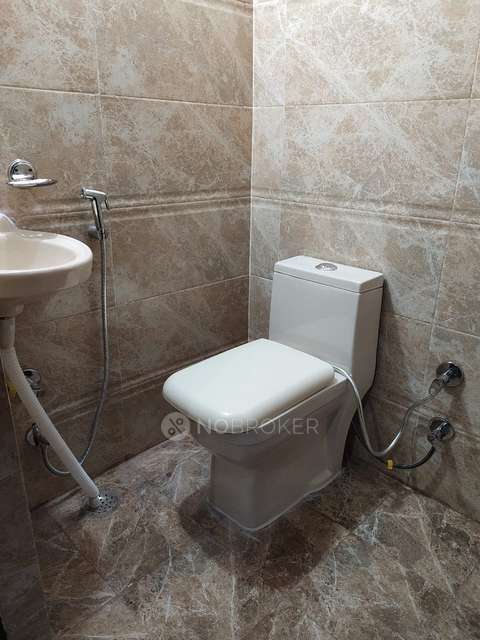 3 BHK Flat In Standalone Building  for Rent  In Indirapuram