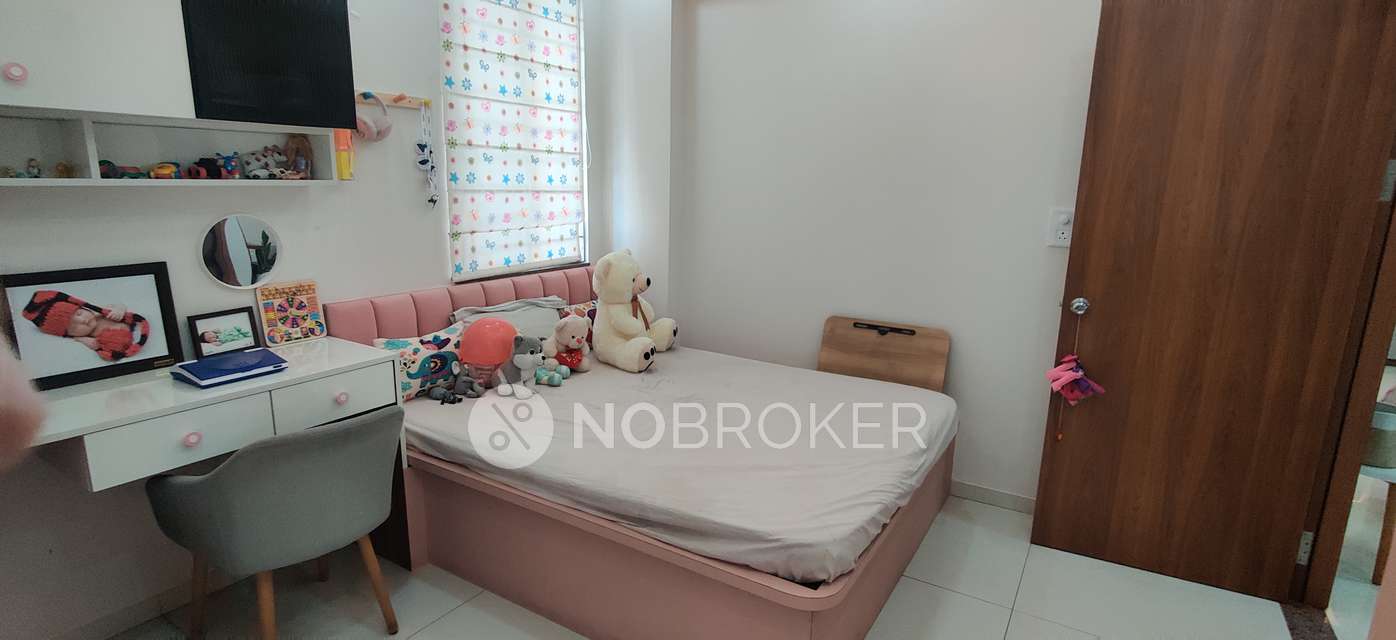 3 BHK Flat In Shell Sapphire Apartment For Sale  In Rayasandra