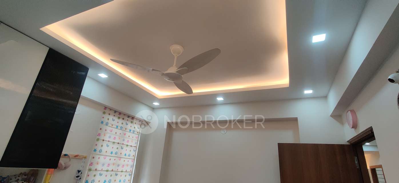 3 BHK Flat In Shell Sapphire Apartment For Sale  In Rayasandra