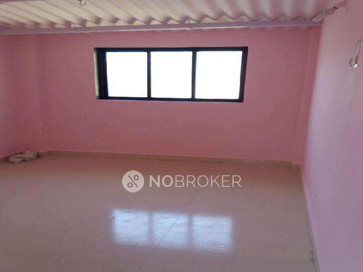 1 BHK Flat In Shri Swami Samarth Chs For Sale  In Kandivili West