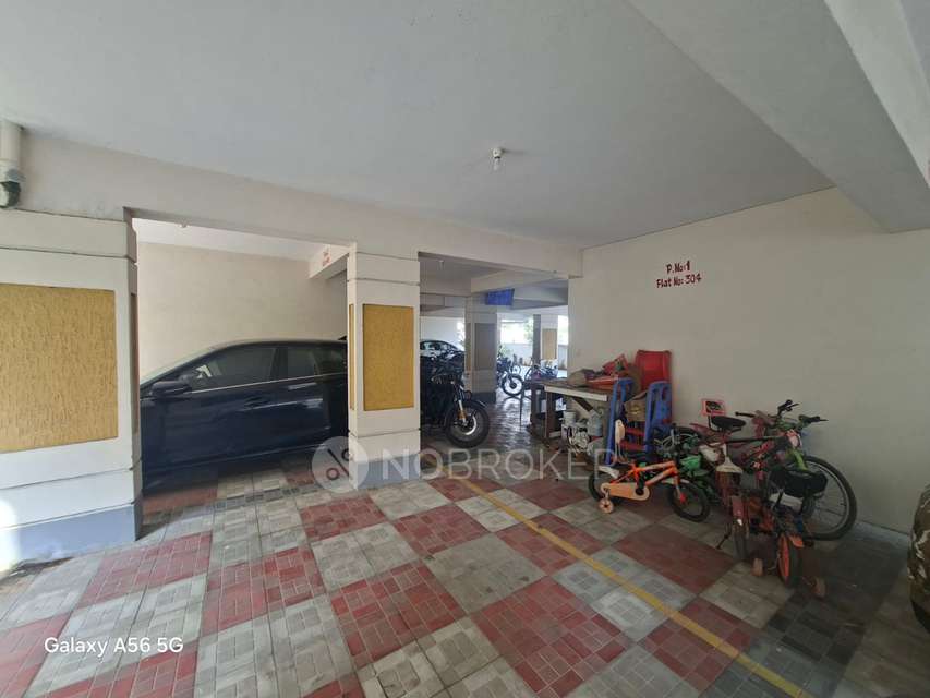 2 BHK Flat In Mahalakshmi Sree Vaibhav For Sale  In Gajularamaram